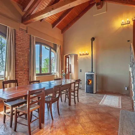 Casa Delle Noci N.1 *