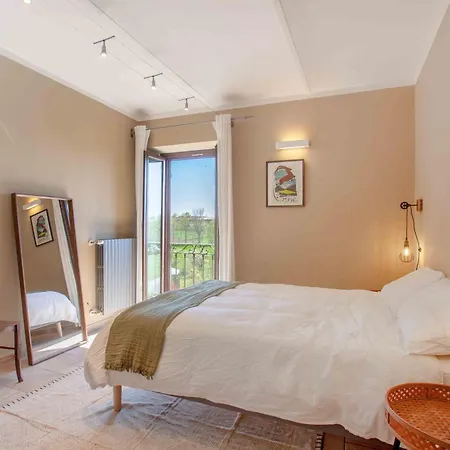 Casa Delle Noci N.1 *
