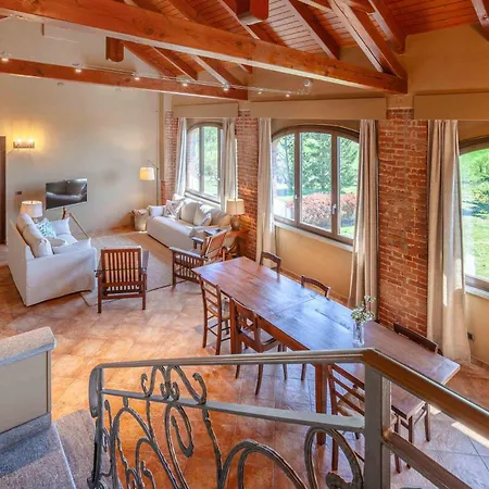 Casa Delle Noci N.1 아파트
