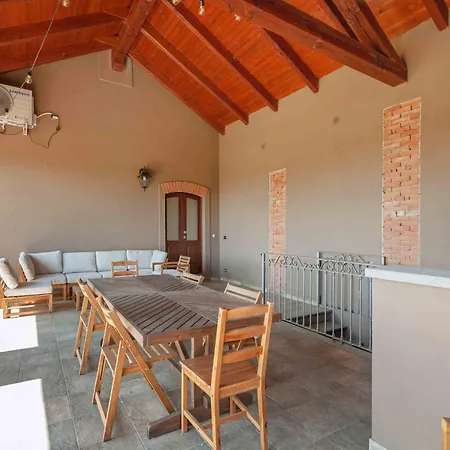 Casa Delle Noci N.1 * 빌라프랑카 다스티