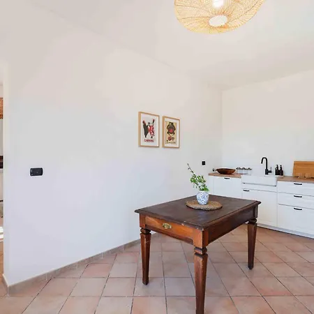 Casa Delle Noci N.1 * 빌라프랑카 다스티