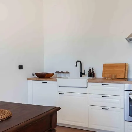 Casa Delle Noci N.1 아파트 빌라프랑카 다스티